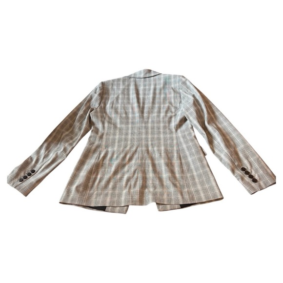 Elie Tahari The Tailor Blazer - Picture 2 of 8